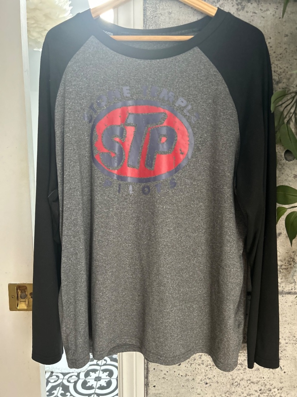 XXL STP Long Sleve NEW. - Picture 4 of 5